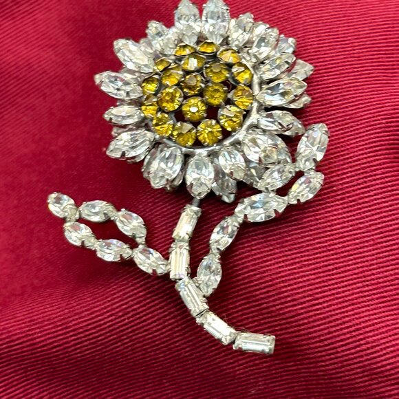 Rare! VTG Ben Reig Sunflower Brooch w/Yellow & Clear Crystals. - Picture 11 of 13